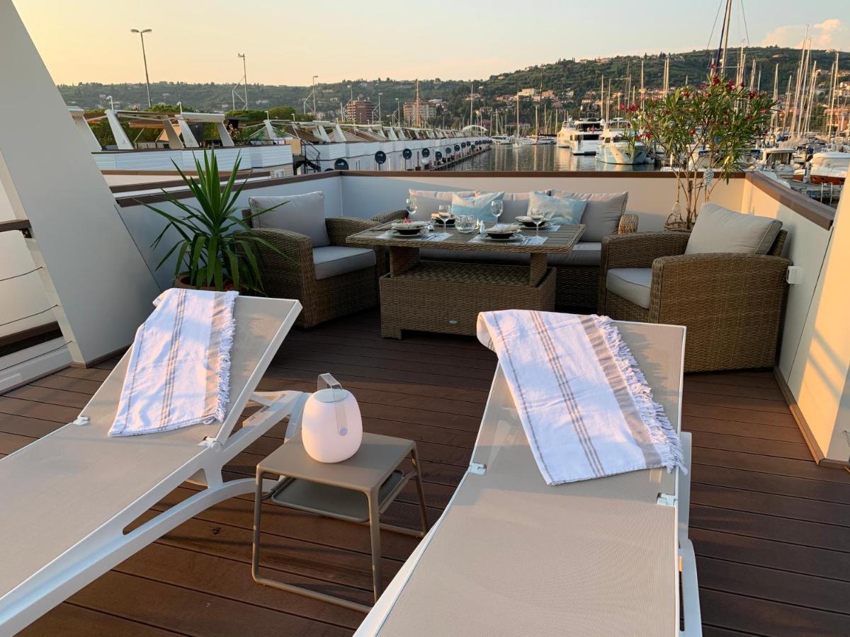 Sirena Floating House Portoroz Villa Eksteriør billede
